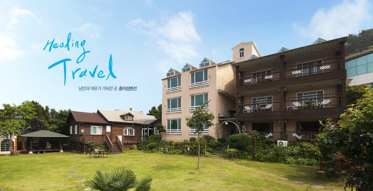 Tongyeong Paper Island Pension Exteriör bild